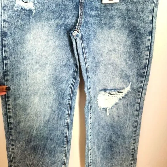 90s Fit Straight fit Denim Rip Jeans - Dark Wash - Picture 6 of 7